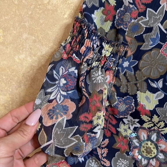 💕Super cute dress💕  - Picture 7 of 7